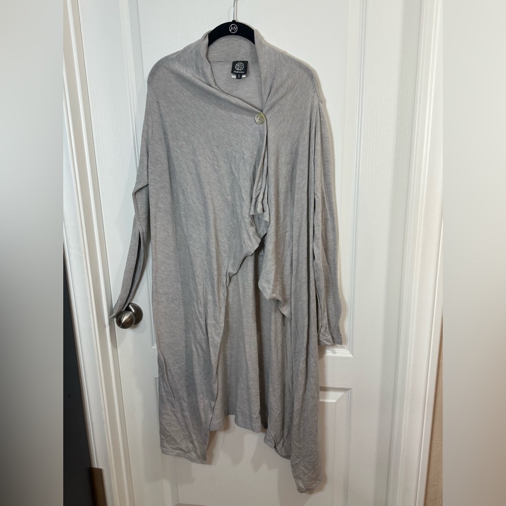 Bobeau Light Gray Women's Poncho
